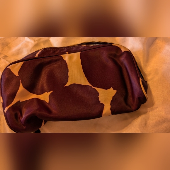 Kate Spade Cosmetics Bag - Picture 2 of 4